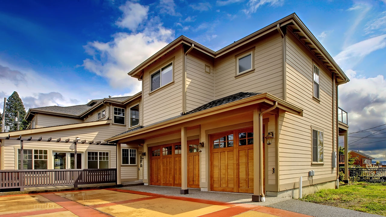 Villa on Grand Avenue